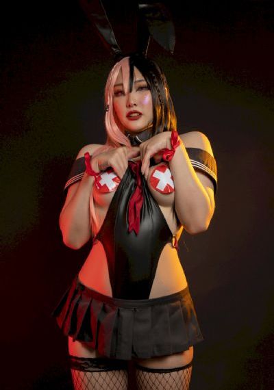 人事美魔女_国产剧高清免费观看