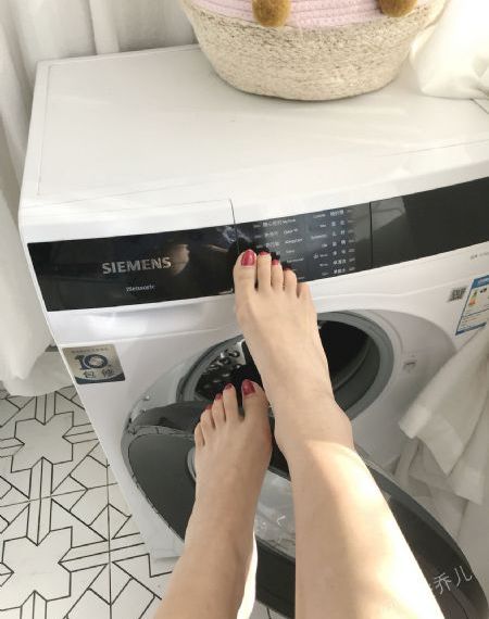 两个裸男脱了裤子摸j视频_DVD全集免费观看
