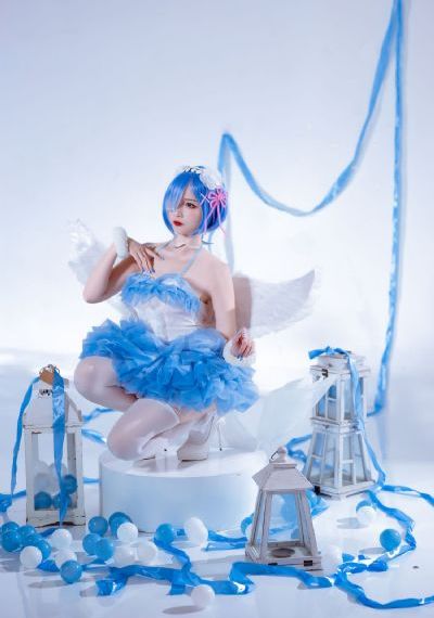 邪恶女干部1一3集_剧情片在线播放观看