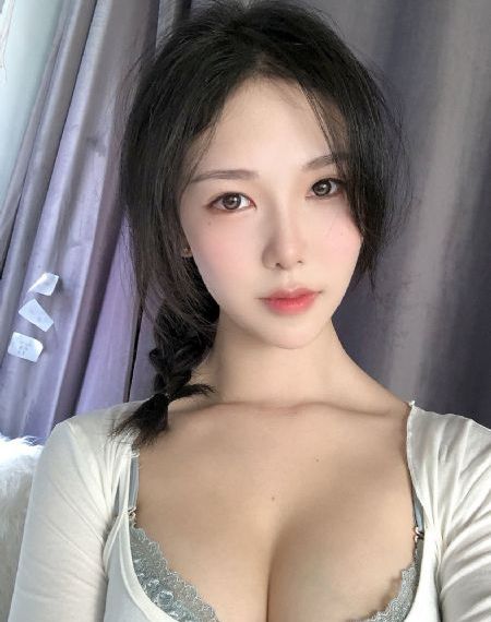 处女朱莉_BD视频大全