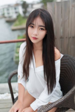 久久免费播放_720高清电影在线