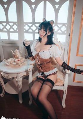 女人成黑在线观看_720免费观看韩国