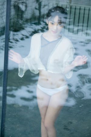两个女人诱惑_4K高清视频播放