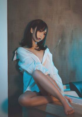 巨人的新娘免费全集在线观看_剧情片在线播放